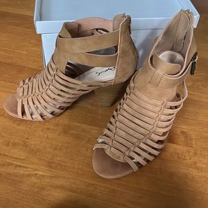 Qupid caged heel, worn once, no damage